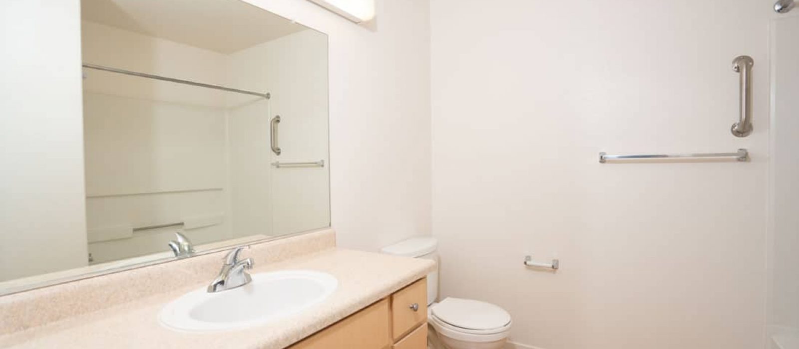 CFNA-764-Main-Bath